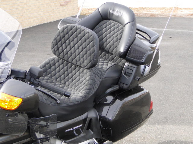 Wide custom motorcycle seat reupholstery